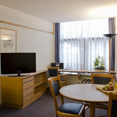 Hotel apartamentowy Vip Executive Eden