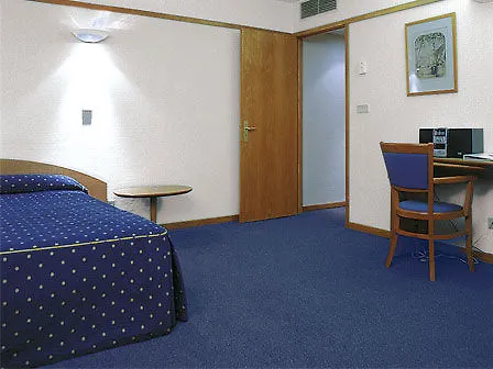 Aparthotel Vip Executive Eden 4*