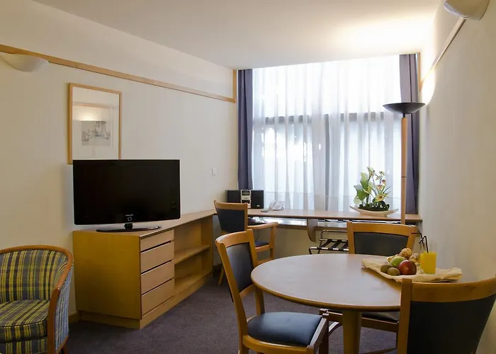 Hotel apartamentowy Vip Executive Eden