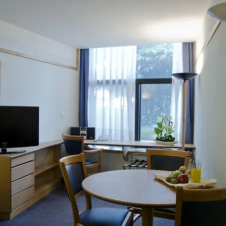Vip行政伊甸园公寓式酒店 4* Lisboa